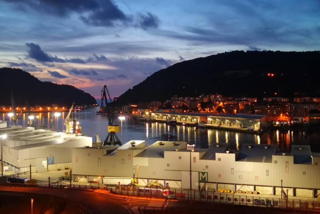 לסו Apto Con Vistas A Bahia De Pasajes, A 10 Min Del Centro De San Sebastian מראה חיצוני תמונה